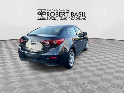 Used 2017 MAZDA MAZDA3 Sport FWD image 8