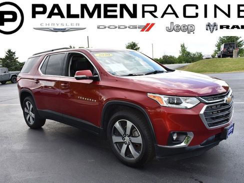 Used 2020 Chevrolet Traverse LT w/ LT Premium Package AWD/4WD image 1