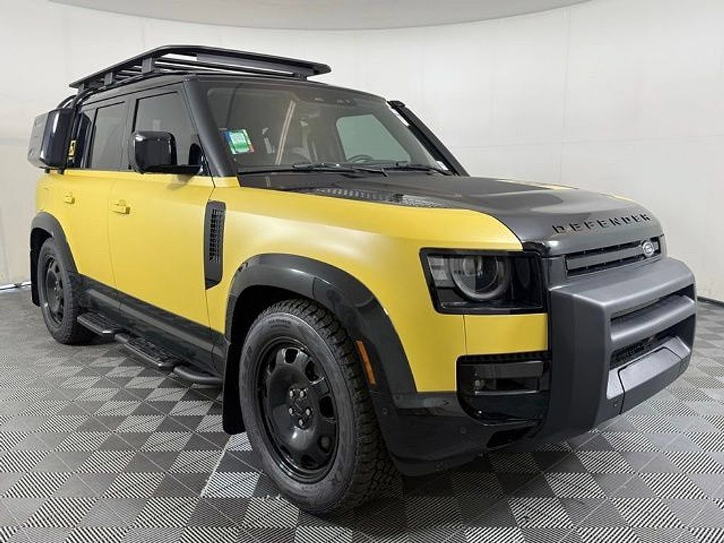 New 2026 Land Rover Defender 110 AWD/4WD image 8