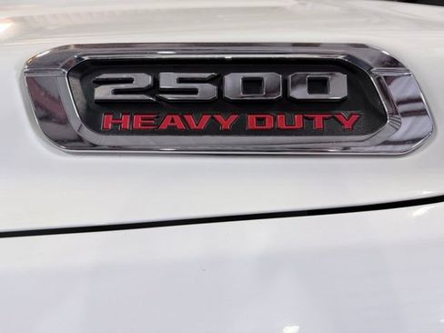 Used 2024 RAM 2500 Laramie AWD/4WD image 38