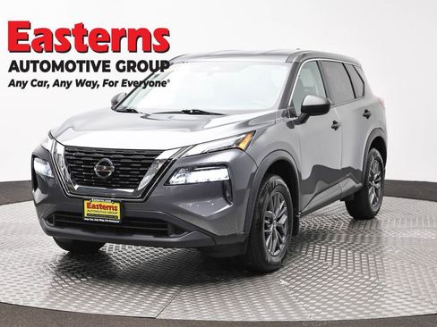 Used 2021 Nissan Rogue S AWD/4WD image 1