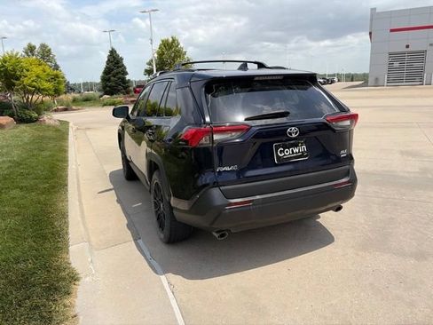 Used 2023 Toyota RAV4 XLE Premium AWD/4WD image 6