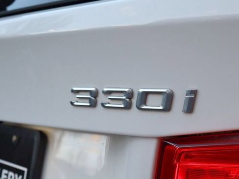 Used 2017 BMW 330i xDrive Wagon image 30