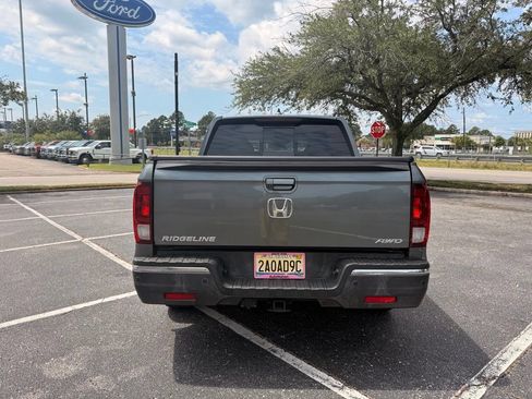 Used 2017 Honda Ridgeline RTL-E image 6