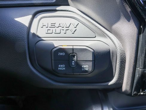 New 2026 RAM 3500 Laramie AWD/4WD image 20
