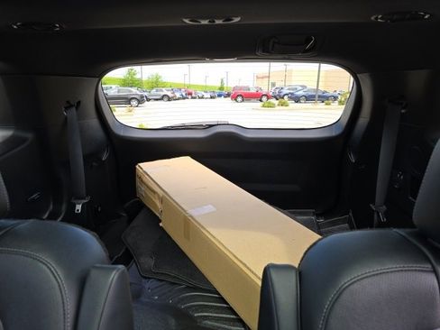 Used 2024 Kia Telluride SX X-Pro image 16