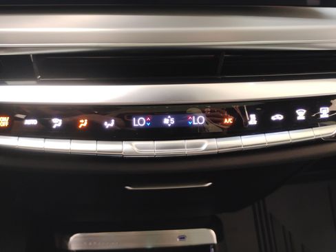 New 2025 Cadillac Lyriq Sport image 35