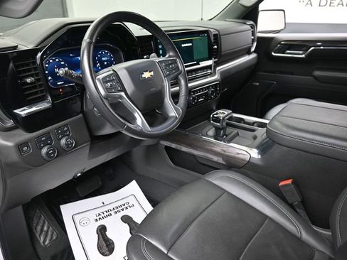 Used 2023 Chevrolet Silverado 1500 LTZ image 18