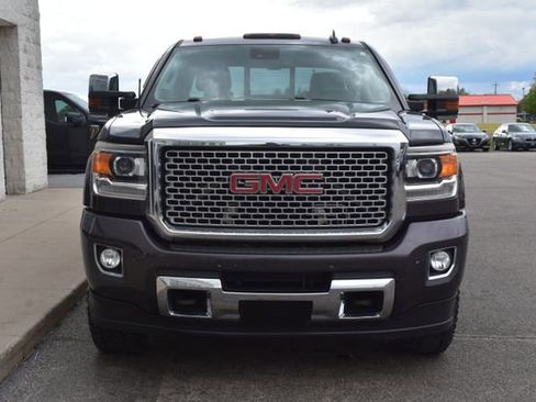 Used 2015 GMC Sierra 2500 Denali AWD/4WD image 12