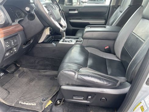 Used 2019 Toyota Tundra Limited image 9