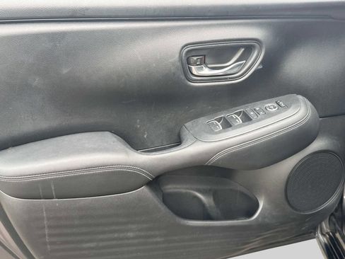 Used 2024 Honda HR-V EX-L image 23