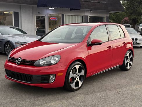 Used 2012 Volkswagen GTI 4-Door FWD image 3