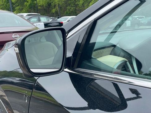 Certified 2024 Nissan Murano SL AWD/4WD image 31