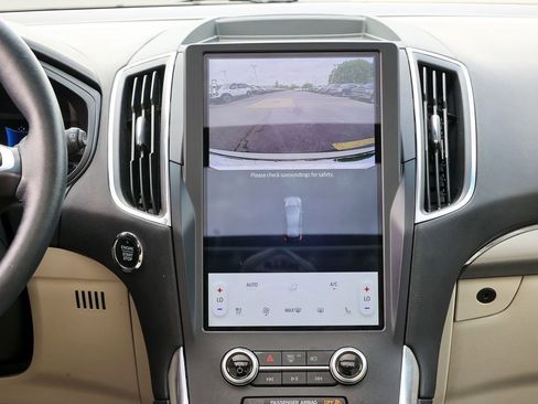 Used 2024 Ford Edge Titanium w/ Titanium Elite Package AWD/4WD image 17