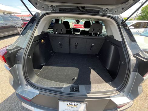 Used 2025 Chevrolet TrailBlazer LT FWD image 29