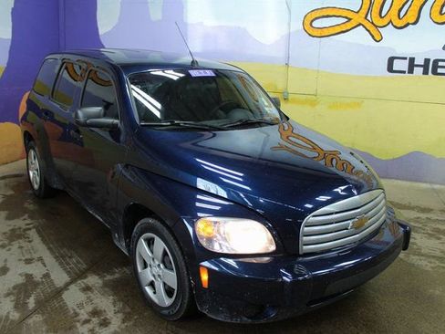 Used 2010 Chevrolet HHR LS image 2