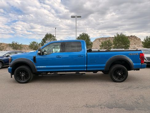 Used 2021 Ford F250 Lariat AWD/4WD image 2