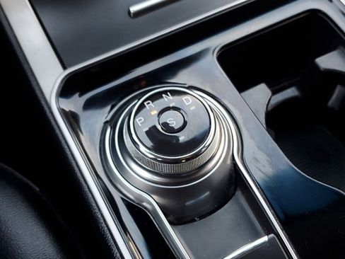 Certified 2019 Ford Edge SEL w/ Equipment Group 201A image 30