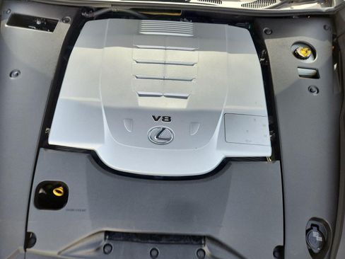 Used 2014 Lexus LS 460 w/ Comfort Package RWD image 31