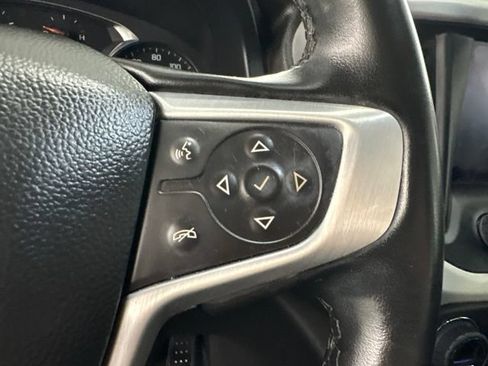 Used 2023 GMC Acadia SLT w/ Preferred Package FWD image 21