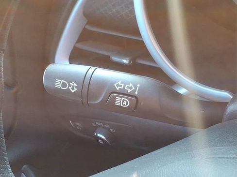 Used 2024 Chevrolet Malibu LT FWD image 27