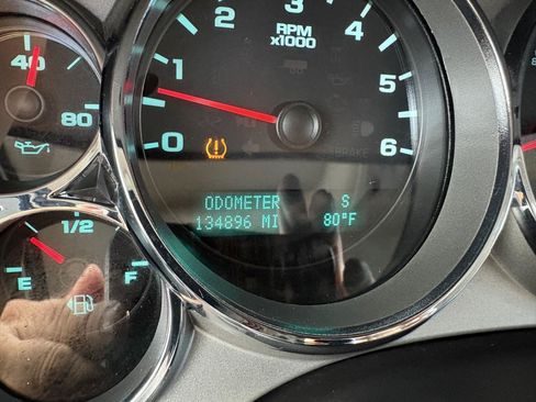 Used 2013 GMC Sierra 1500 SLE w/ Power Tech Package AWD/4WD image 11