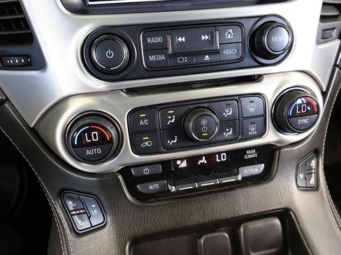 Used 2017 GMC Yukon SLT w/ Premium Edition RWD image 53