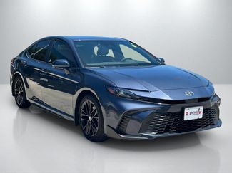 Used 2026 Toyota Camry SE w/ Multimedia Upgrade Package FWD video 3