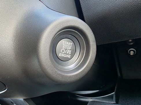 New 2026 RAM ProMaster 2500 w/ Convenience Group image 30