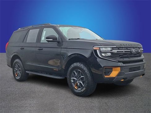 New 2026 Ford Expedition Tremor image 2