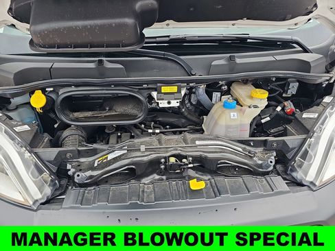 New 2024 RAM ProMaster 3500 w/ Convenience Group FWD image 14