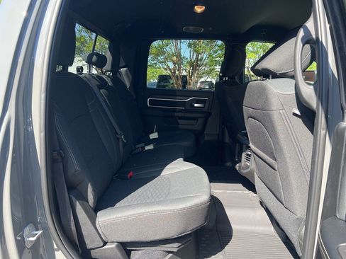 New 2026 RAM 2500 Big Horn AWD/4WD image 21