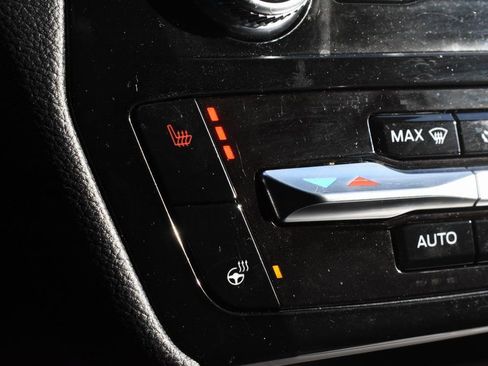 Used 2022 Ford Explorer ST image 35