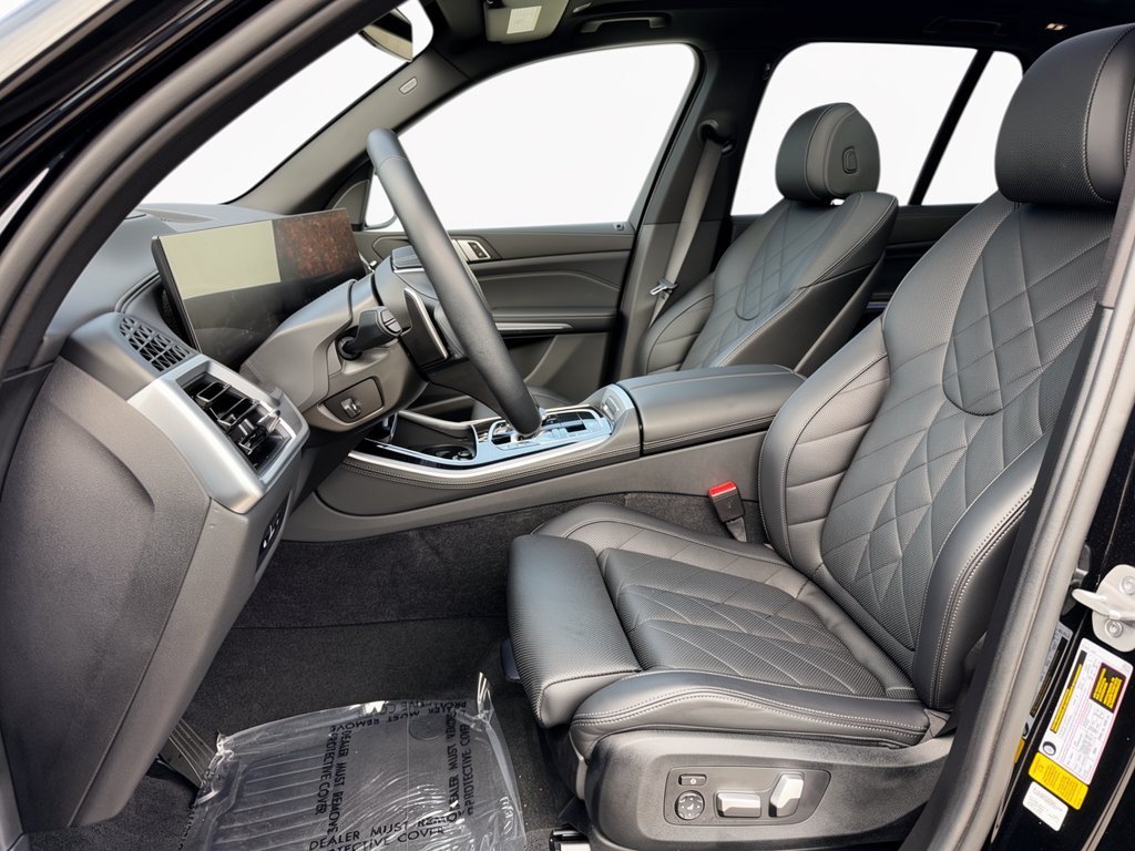 Certified 2024 BMW X5 sDrive40i w/ Premium Package RWD image 5