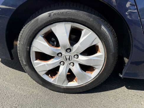 Used 2010 Honda Accord EX-L image 23