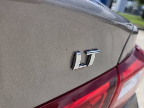 Used 2024 Chevrolet Malibu LT FWD image 17