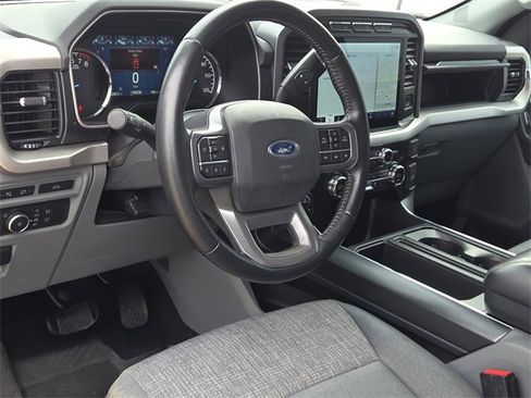 Used 2021 Ford F150 XLT w/ Equipment Group 302A High image 17