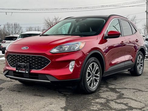 Used 2022 Ford Escape SEL image 7