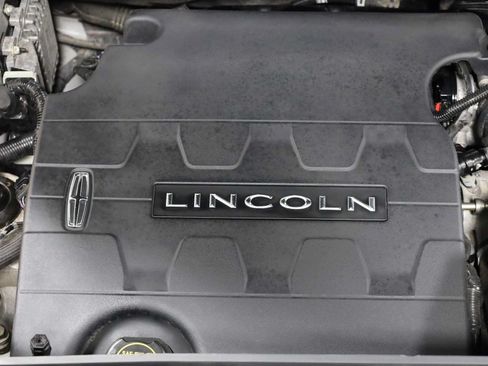 Used 2017 Lincoln MKX Reserve w/ Lincoln MKX Climate Package AWD/4WD image 40