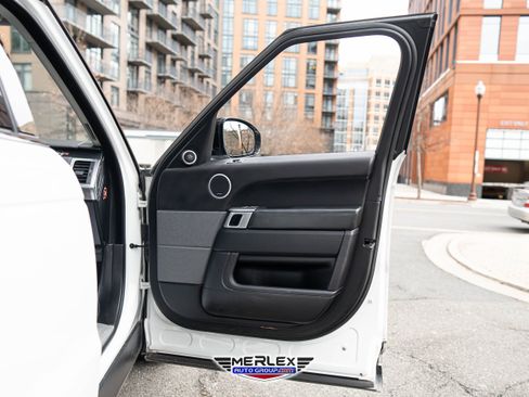 Used 2017 Land Rover Range Rover Sport SVR image 45