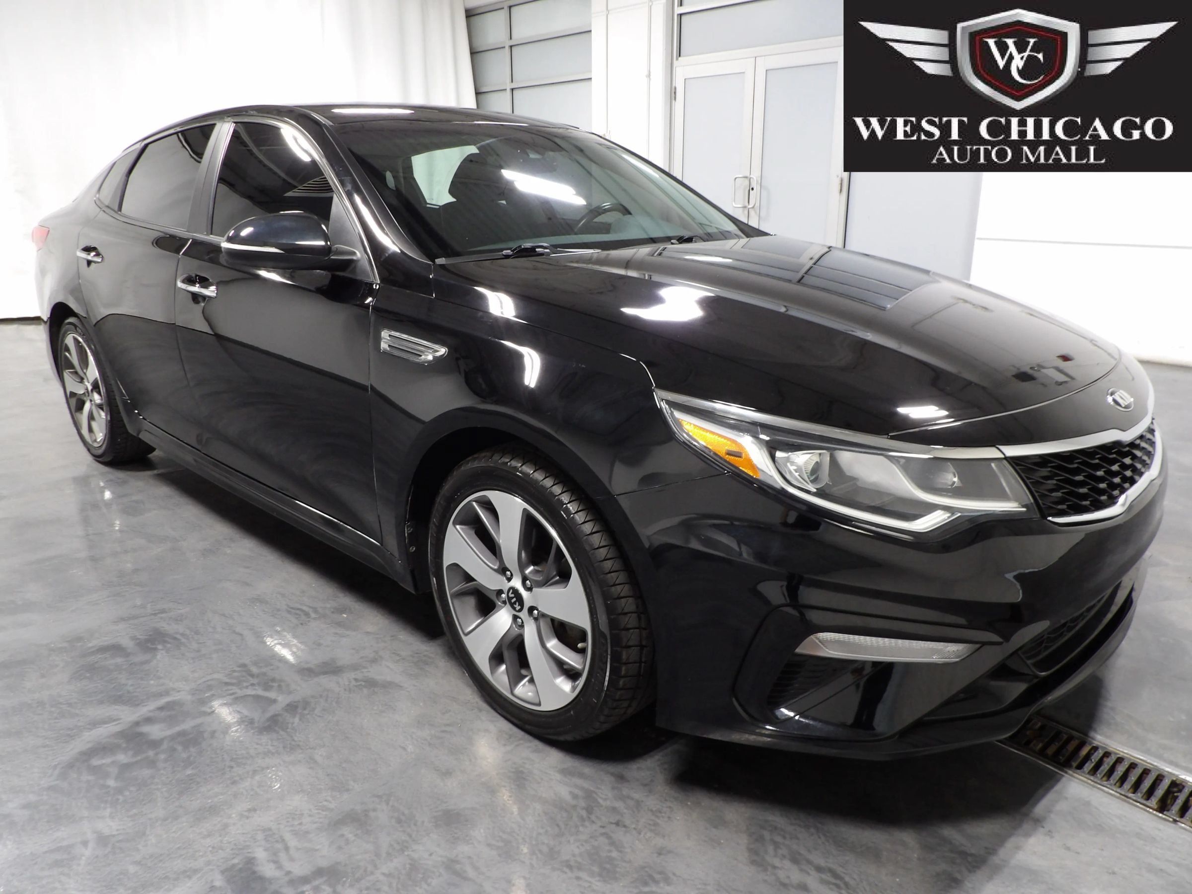 Used 2020 Kia Optima S FWD image 1