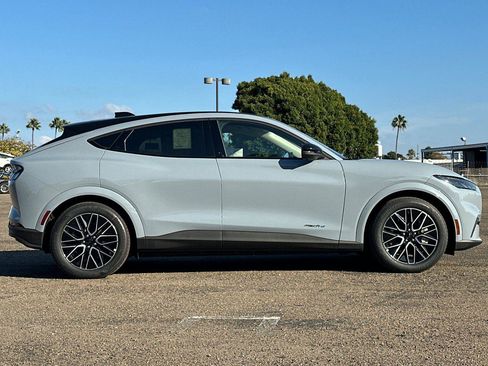 New 2025 Ford Mustang Mach-E Premium image 3