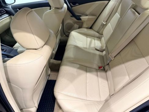 Used 2010 Acura TSX V6 Sedan image 38