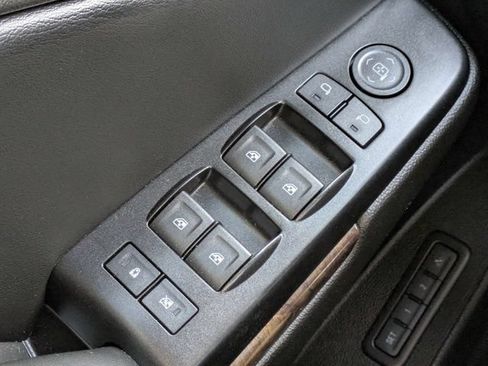 Used 2017 Chevrolet Tahoe LT RWD image 24