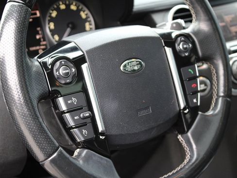 Used 2016 Land Rover LR4 HSE Silver Edition image 36