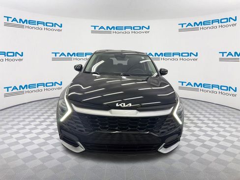 Used 2025 Kia Sportage EX image 8