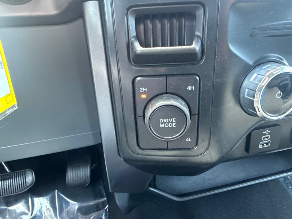 Used 2025 Ford F150 XLT w/ Equipment Group 301A Standard AWD/4WD image 12