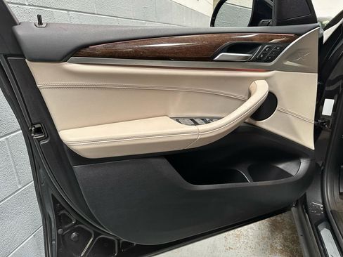 Used 2021 BMW X3 xDrive30i w/ Convenience Package image 15