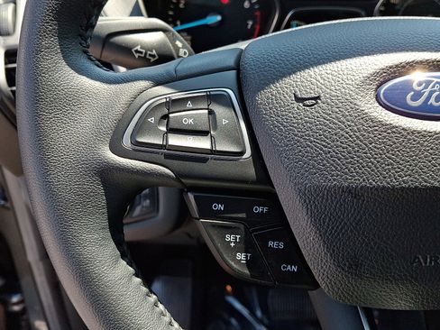 Used 2019 Ford Escape SEL AWD/4WD image 21