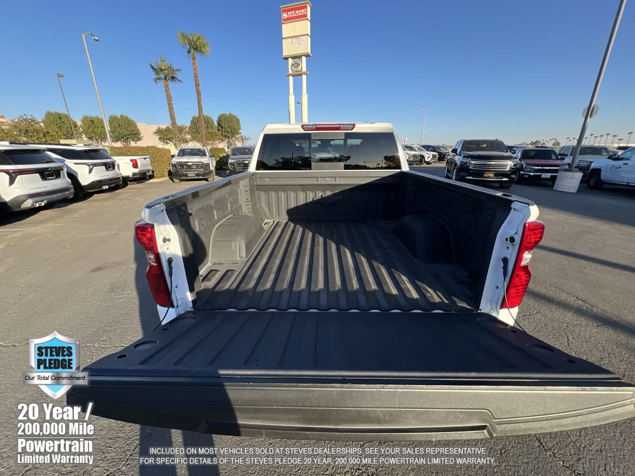 Used 2024 Chevrolet Silverado 1500 LT AWD/4WD image 27